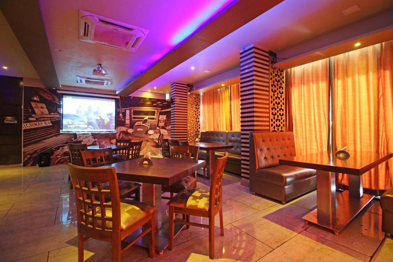 Oyo 4964 Golden Oyster Suites דהראדון מראה חיצוני תמונה